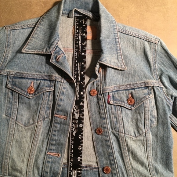 LEVI STRAUSS & CO. Original Trucker Jacket, CROPPED, FADED BLUE, NWOT, Size S - Picture 7 of 8
